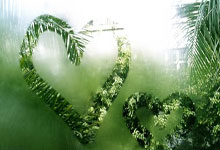 爱游戏体育：西甲-莱万双响亚马尔造乌龙 巴萨4-1赫罗纳9连胜.